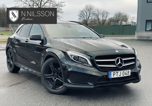 Mercedes-Benz GLA 200, 2016