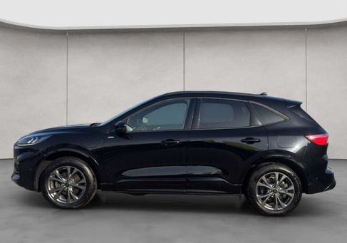 Ford Kuga, 2022