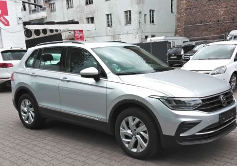 Volkswagen Tiguan, 2022 3