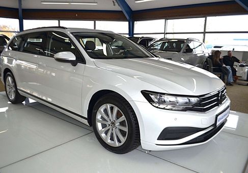 Volkswagen Passat Variant, 2023 2