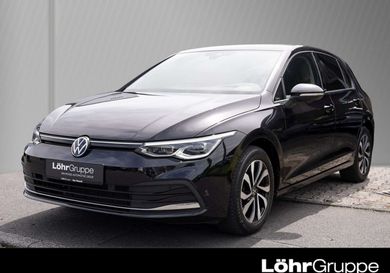 Volkswagen Golf, 2023