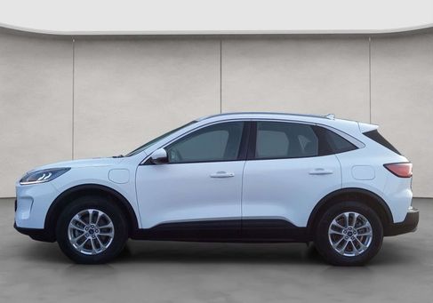 Ford Kuga, 2022