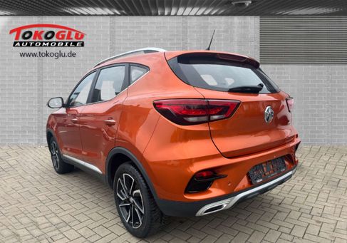 MG ZS, 2022