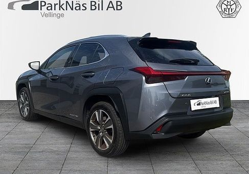 Lexus UX, 2021