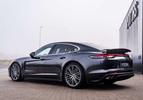 Porsche Panamera, 2021