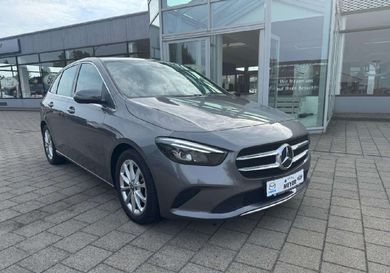 Mercedes-Benz B 180, 2020