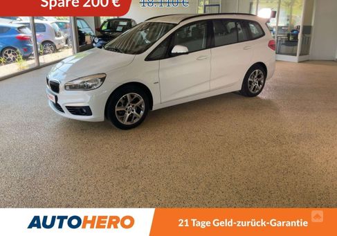 BMW 216, 2017
