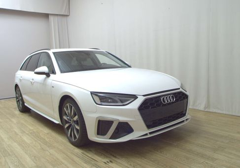 Audi A4, 2023