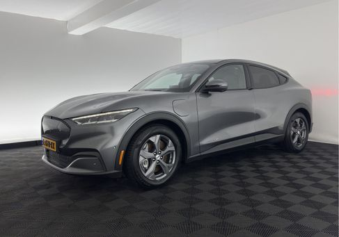 Ford Mustang Mach-E, 2021