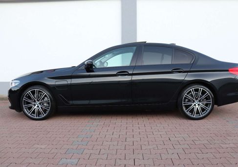 BMW 530, 2019