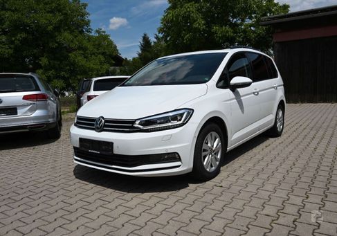 Volkswagen Touran, 2021