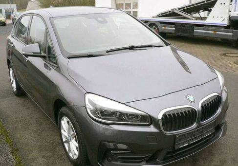 BMW 218, 2018 3