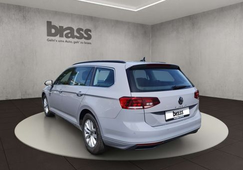 Volkswagen Passat Variant, 2023