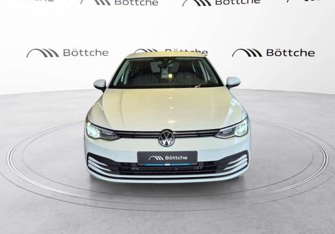 Volkswagen Golf, 2022 3