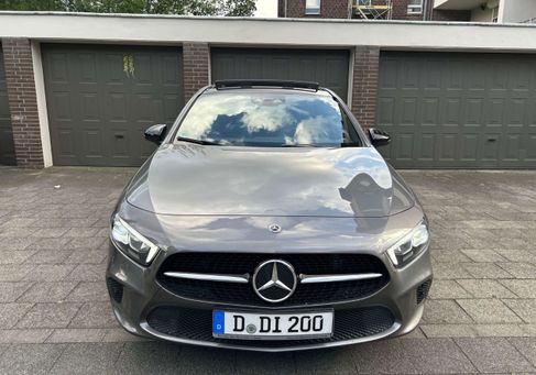 Mercedes-Benz A 200, 2020