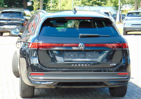Volkswagen Passat Variant, 2025 3