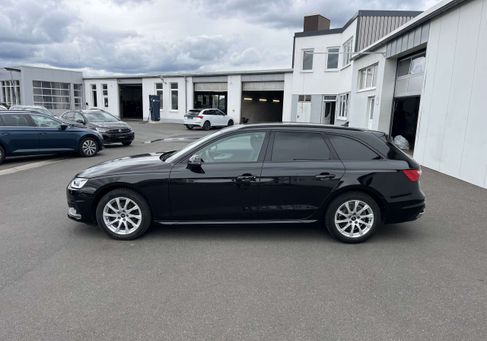 Audi A4, 2023 3
