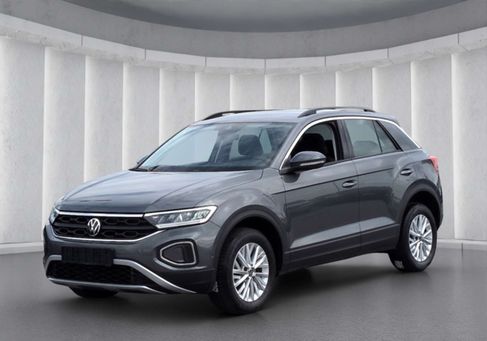 Volkswagen T-Roc, 2025 2