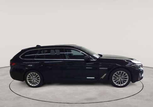 BMW 520, 2022