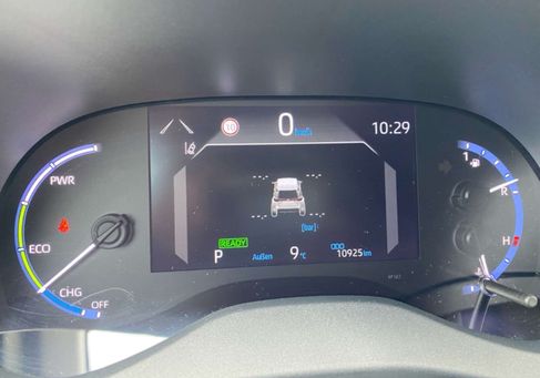 Toyota Yaris Cross, 2022 3