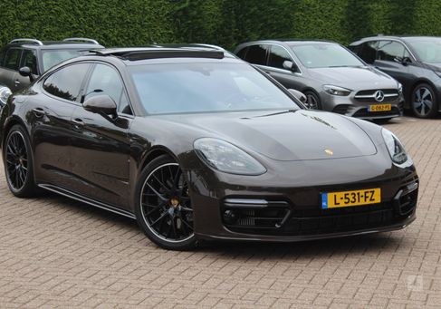 Porsche Panamera, 2019