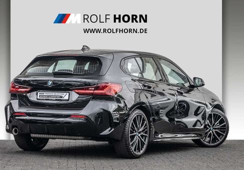 BMW 118, 2024