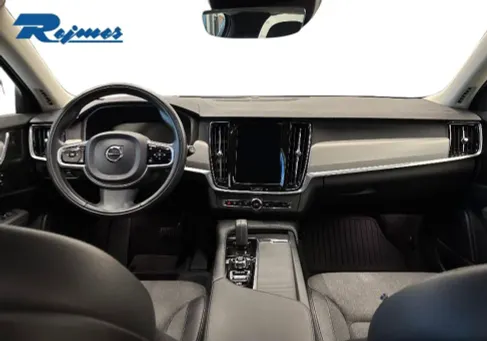 Volvo V90 Cross Country, 2021