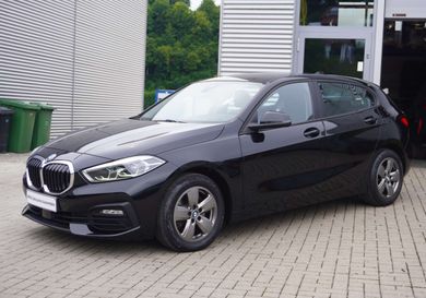 BMW 118, 2021