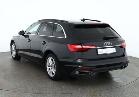 Audi A4, 2021