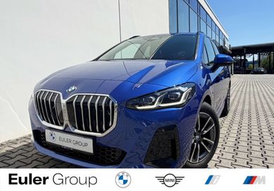 BMW 220, 2025
