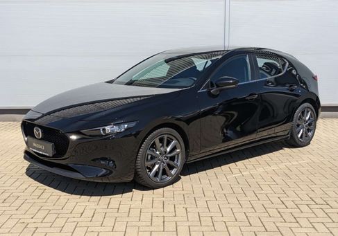 Mazda 3, 2025