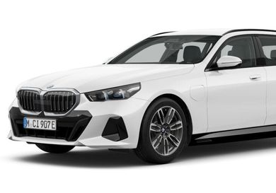 BMW 530, 2026