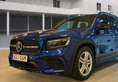 Mercedes-Benz GLB 200, 2025
