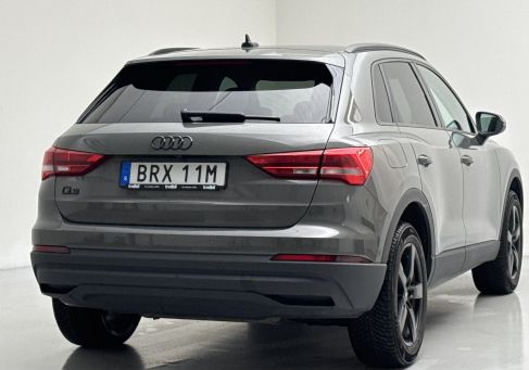 Audi Q3, 2023