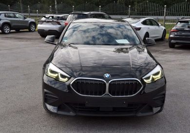 BMW 218, 2022