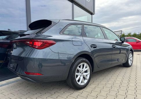 Seat Leon, 2023 3