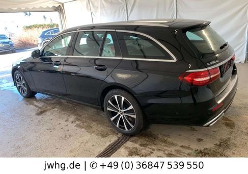 Mercedes-Benz E 300, 2021 3