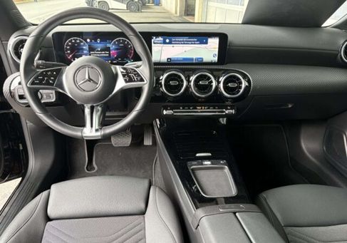 Mercedes-Benz CLA 200, 2024
