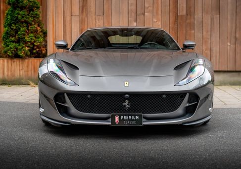 Ferrari 812, 2020