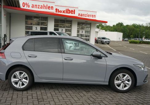 Volkswagen Golf, 2022 3