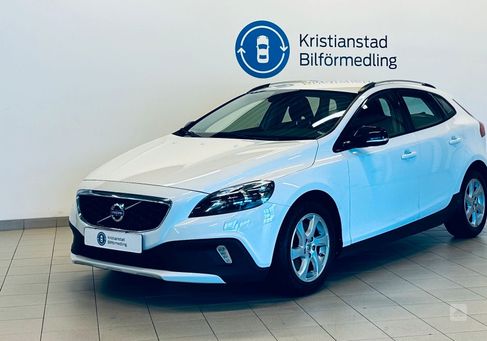 Volvo V40 Cross Country, 2015