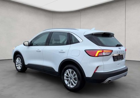 Ford Kuga, 2022