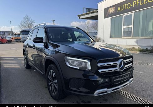 Mercedes-Benz GLB 200, 2022