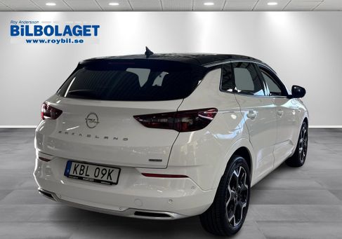 Opel Grandland X, 2022 3