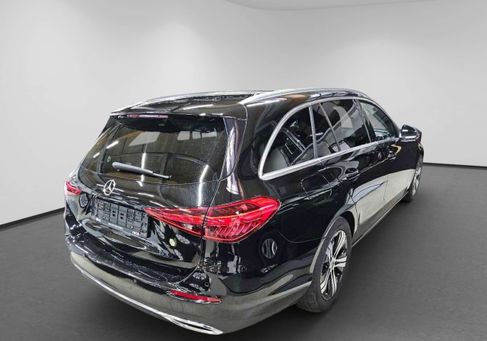 Mercedes-Benz C 220, 2023 2