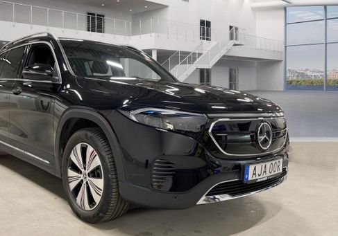 Mercedes-Benz EQB, 2023