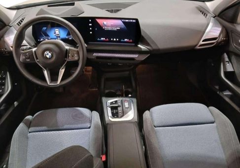 BMW 120, 2025