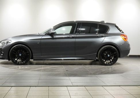 BMW 120, 2019