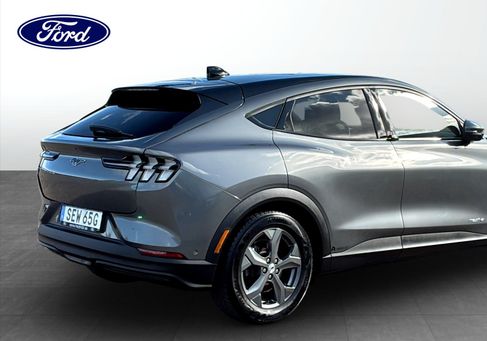 Ford Mustang Mach-E, 2021 2
