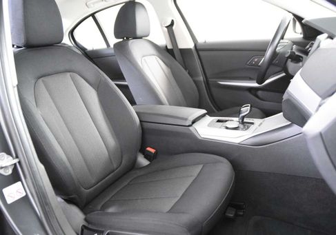 BMW 320, 2022